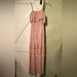 Elegant Pink Lace Maxi Dress
